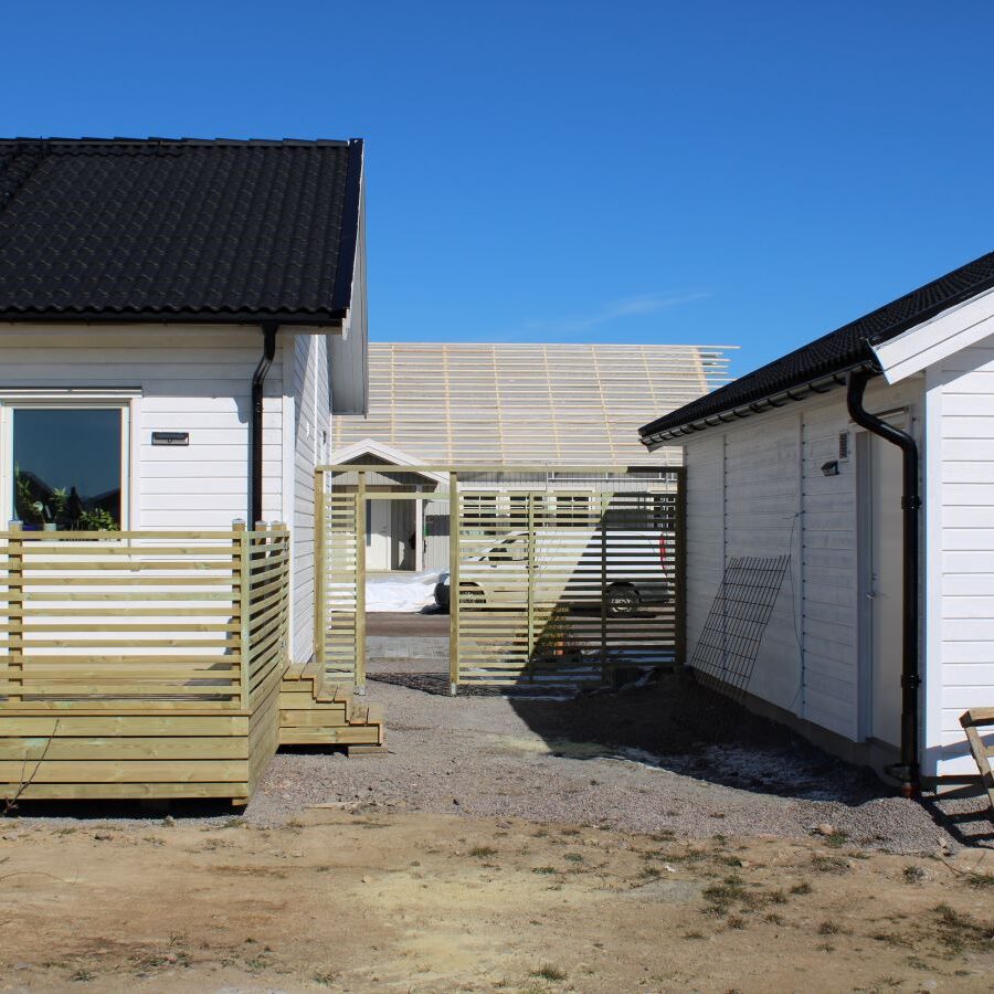 Glöm inte skötseln av era altaner och terrasser - Oland