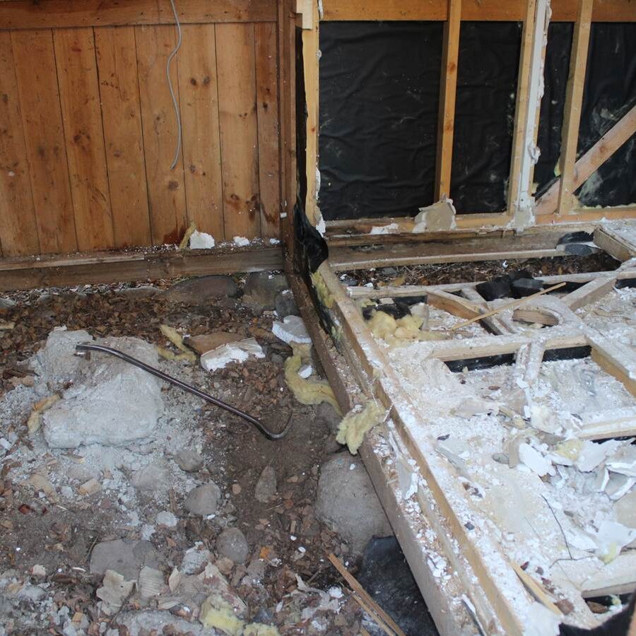 Renoveringsarbete och byggnadsvård genomförd i samverkan med personalen från VVS och EL