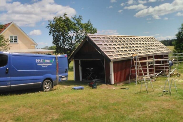 Takbyte och andra renoveringsarbeten i Koverhult