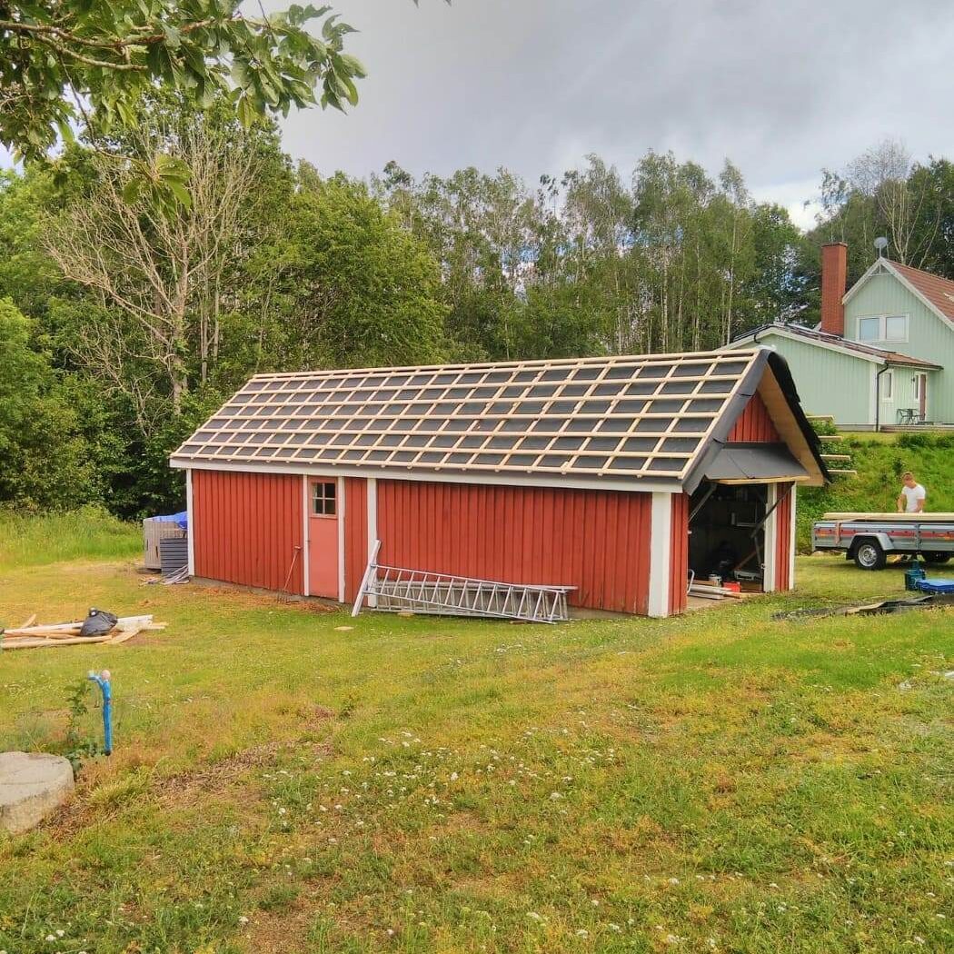 Takbyte och andra renoveringsarbeten i Koverhult
