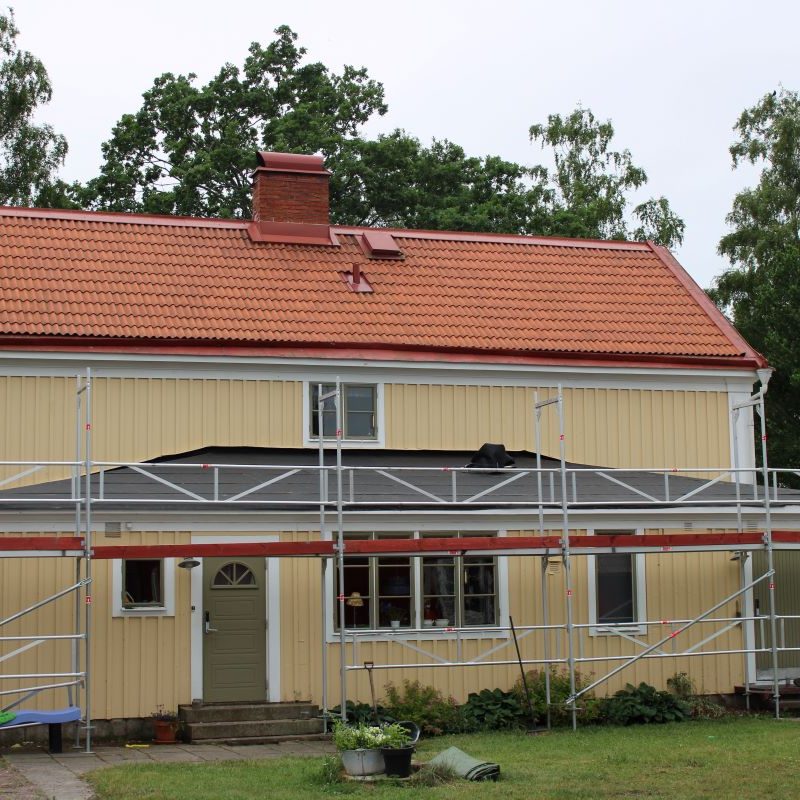 Takläggning med dubbel ståndfals