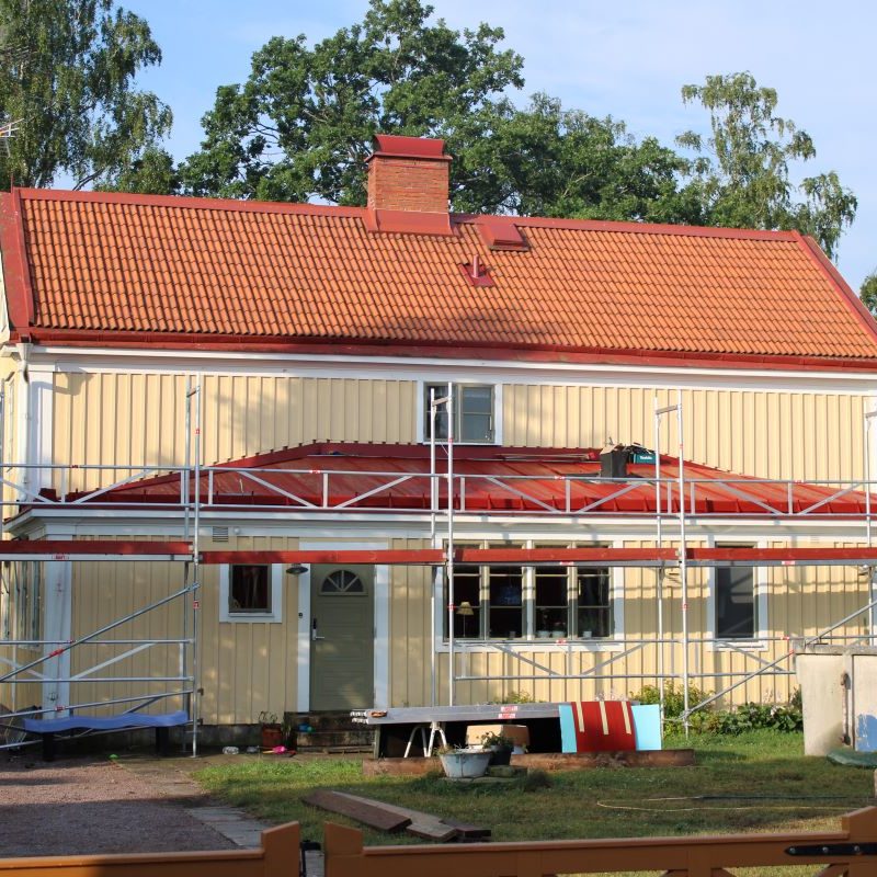 Takläggning med dubbel ståndfals