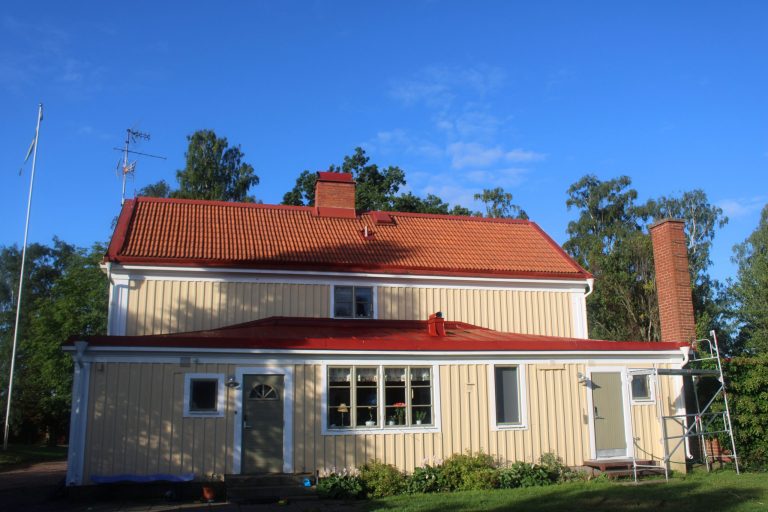 Takläggning med dubbel ståndfals