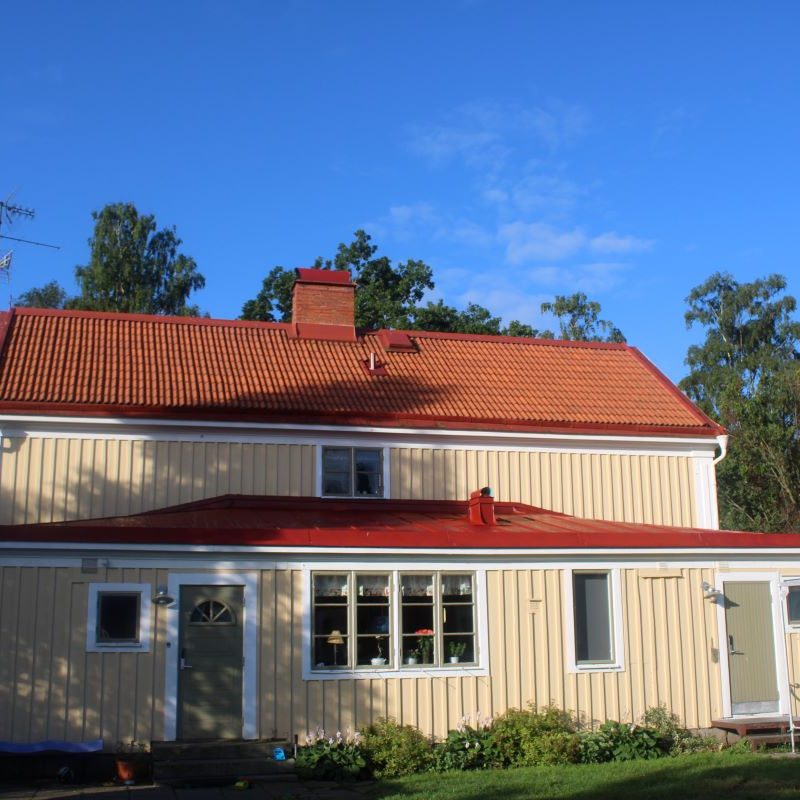 Takläggning med dubbel ståndfals