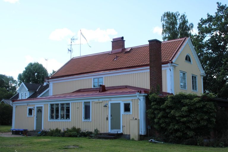 Takläggning med dubbel ståndfals