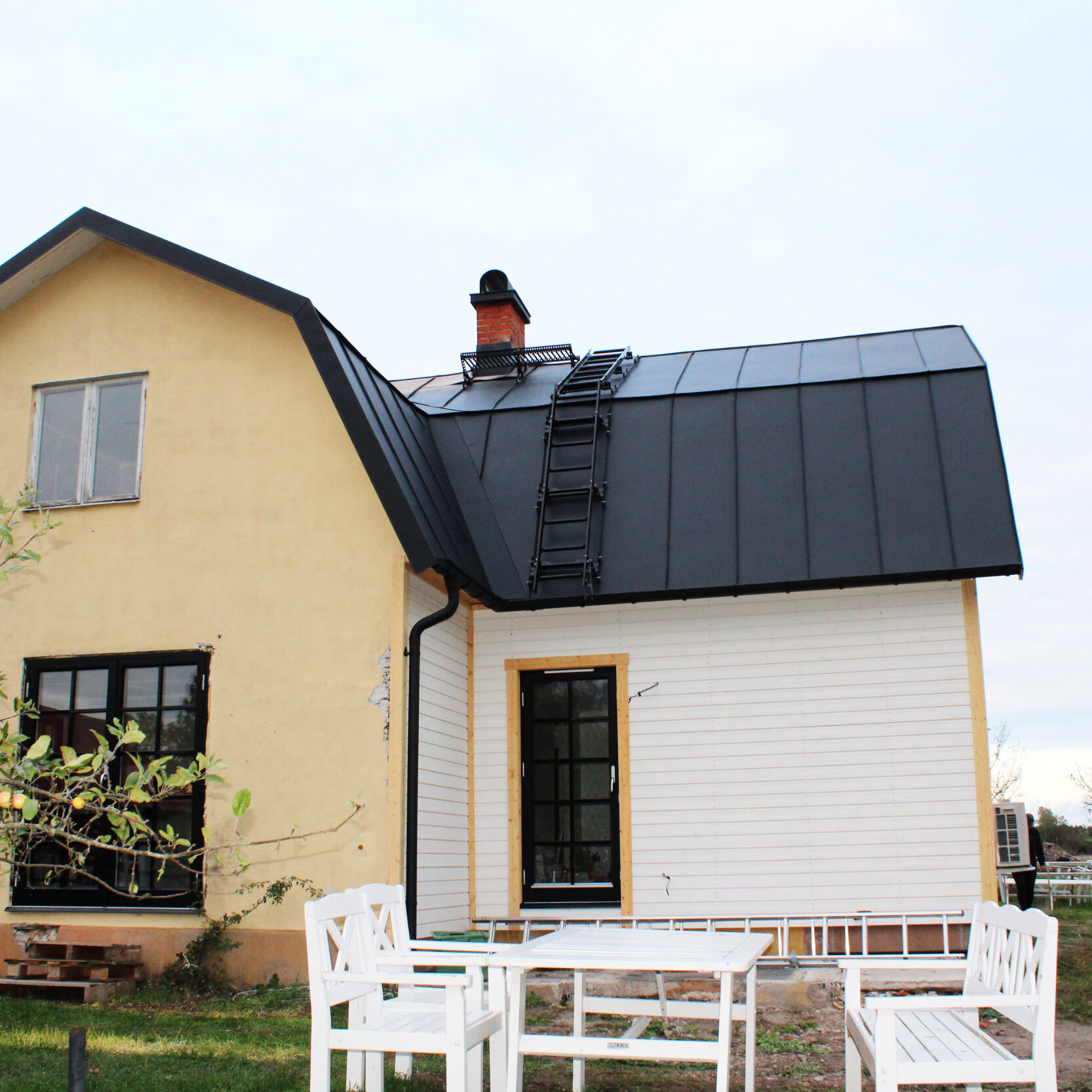 P.Plåt & Bygg AB utför alla typer av renoveringsarbeten inom plåtslageri, byggnadsindustri och kakelsättning i Oskarshamns kommun!