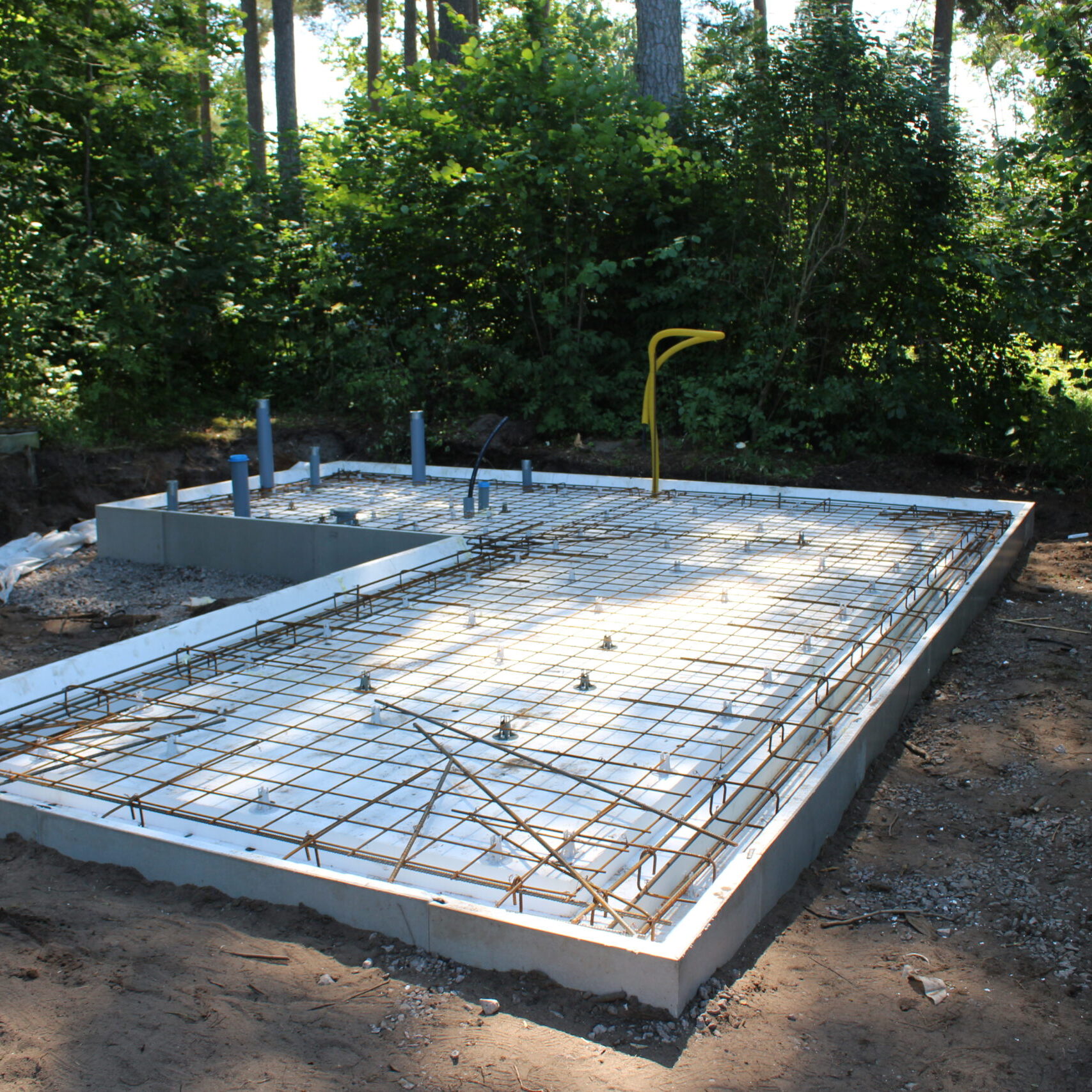 P.Plåt Bygg & AB utför målning, snickeriarbeten och andra renoveringsarbeten inom Kalmar län. Ring oss idag så hjälper vi dig vid ditt nästa bygge!